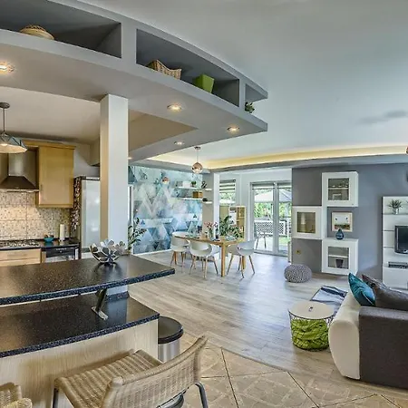 Apartment Riverside Apartman**** Miskolc