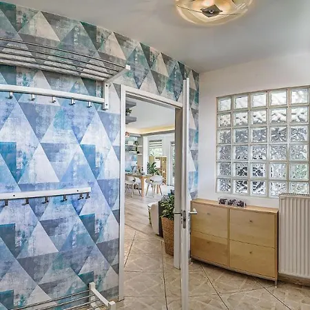 Riverside Apartman****