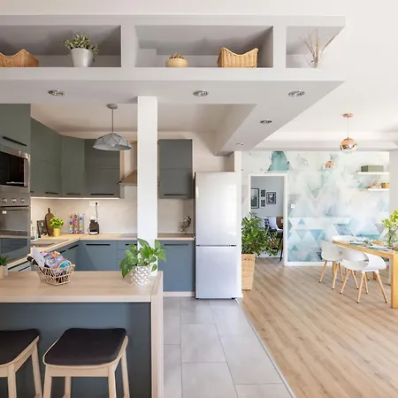Riverside Apartman**** Miskolc