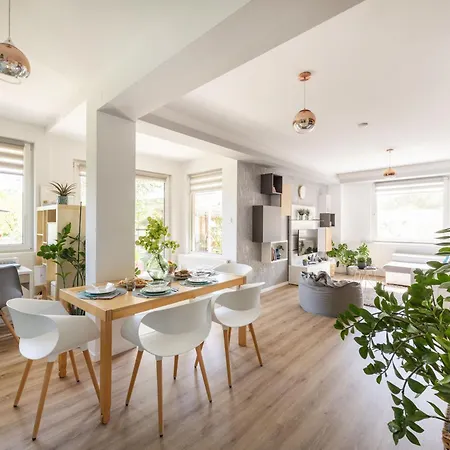 Riverside Apartman**** * Miskolc