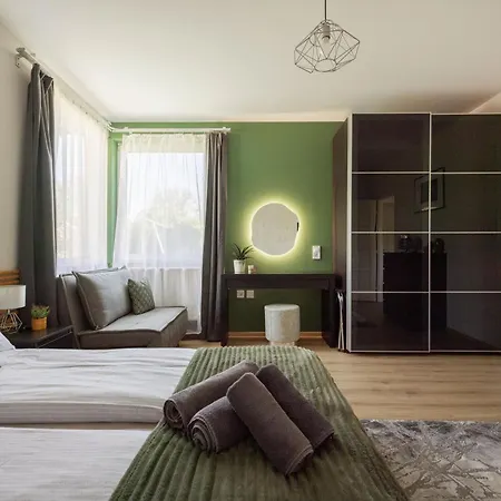 Riverside Apartman**** Miskolc